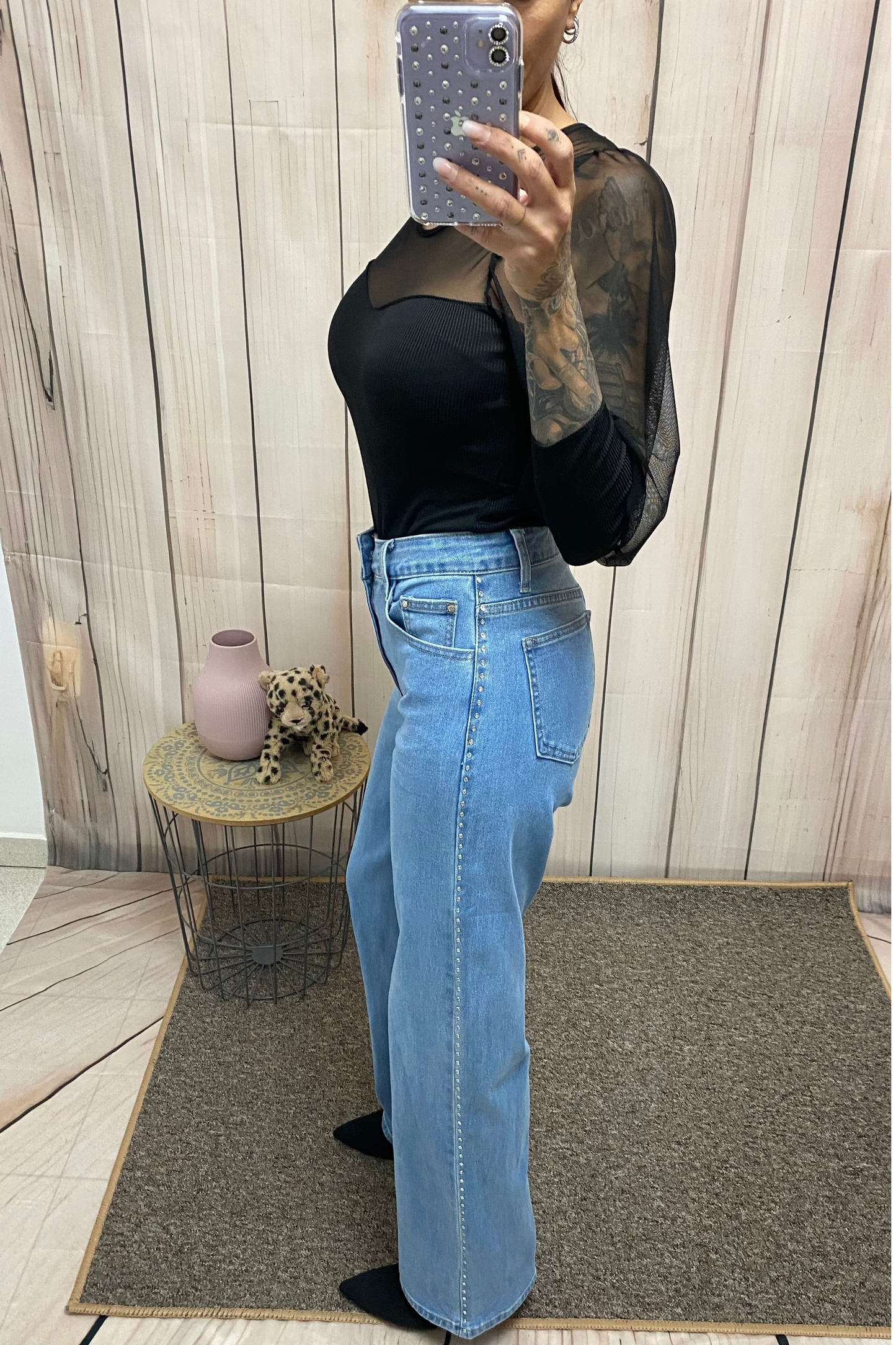 Vaquero Lateral Glow